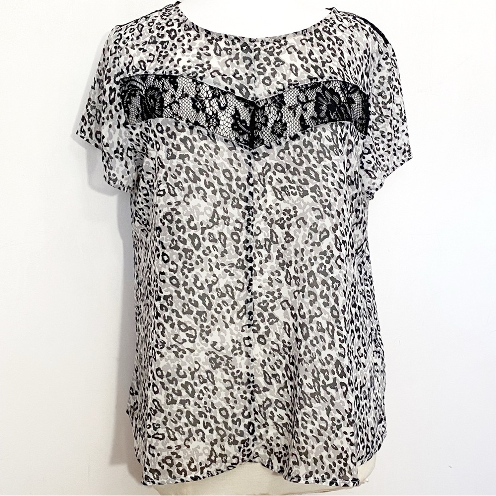 MAURICES lace inset animal print short sleeve sheer woven polyester top L
